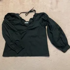 ブラウス　ブラック