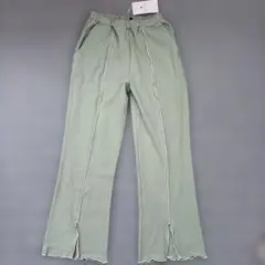 新品タグ付き　united arrows kids ワイドリブパンツ　130のサムネイル