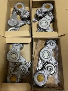 スズキ純正部品 新品未使用 ベルトテンショナー上下セット - メルカリ