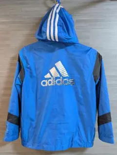■ adidas 130cm ウィンドブレーカー 薄手 フード着脱可 ジャンパー