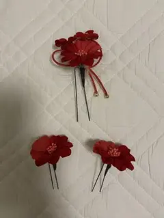赤い花の髪飾り 3点セット