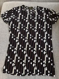 FENDI 幾何学模様 半袖Tシャツ 42のサムネイル