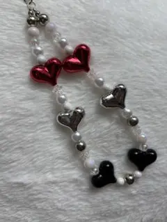ハートビーズストラップ・スマホストラップ 赤×黒×シルバー