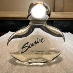 【希少品】資生堂 スーリール オードパルファム 60ml Sourire 新品未使用】資生堂 スーリール オードパルファム 60ml 廃盤