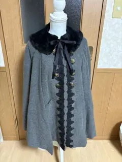 axes femme ケープコート