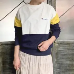 新品未使用 Champion チャンピオン クルーネック スウェットシャツのサムネイル