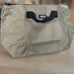 Item thumbnail for item e1239108-7a19-4deb-b739-84aaa528f61b