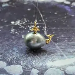 南洋黒蝶真珠　タヒチパール　クジラさん　ペンダントトップ　S925