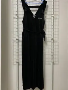 ALGY ブラック Vネックオールインワン Mサイズ