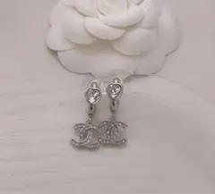 No:1014CCロゴとハート型クリスタルのピアス