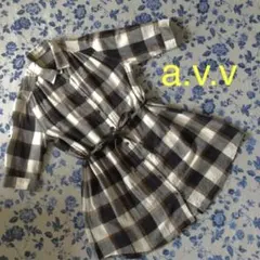 ● a.v.v チュニックブラウス　40サイズのサムネイル
