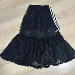 adidas レースフリルスカート ブラック