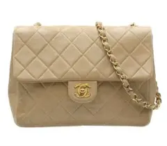 S2300 シャネル ミニマトラッセ レザー チェーン ショルダーバッグ