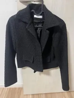 Jialeb ノーカラー黒ジャケット