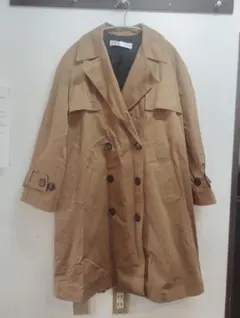 ZARA ベージュ ダブルブレスト ロングコート XS[FF]