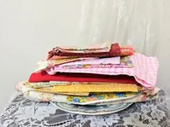 【60%OFF】ハンドメイド　布　カット生地　生地はぎれ　資材　パッチワーク