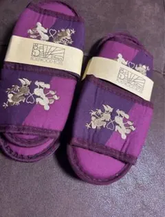 香港ディズニーハリウッドホテル　刺繍デザインスリッパ　子供用2つ
