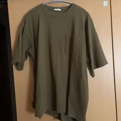 GU ポケットTシャツ カーキ オーバーサイズのサムネイル