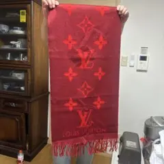 LOUIS VUITTON ロゴ入りマフラー 赤、大特価