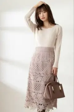 美品　プロポーションボディドレッシング　切替レースタイトスカートのサムネイル