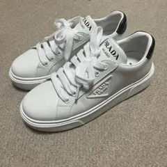 【6/10まで】 PRADA スニーカー 35 22cm〜22.5cmのサムネイル