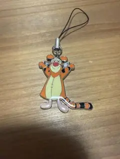 ディズニー くまのプーさん ティガー ストラップ 2点セット - メルカリ