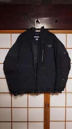 Helly Hansen ブラック ダウンジャケット