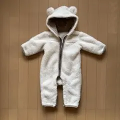 アイボリー フード付きベビーアウター 70