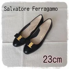 Salvatore Ferragamo パンプス ブラック ヴァラリボン
