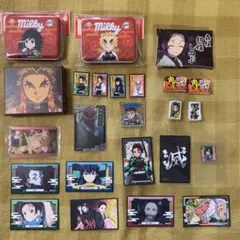 【画像3枚目追加】鬼滅の刃　ミルキー缶　こたべ箱　ステッカー　缶バッジ他