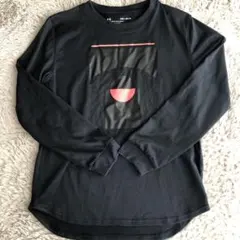 アンダーアーマーロングTシャツ