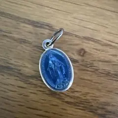 メダイ チャーム