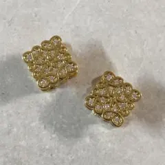 1127 ピアス　ロゴ　ゴールド　ロゴピアス　ロエベ　キラキラ