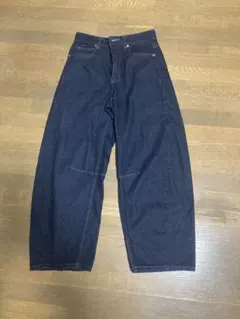 GU バレルレッグジーンズ　S丈短め