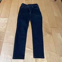 ダークブルー スキニーデニム