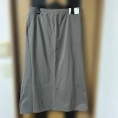 新品未使用　ユニクロ　ウルトラストレッチ　エアリズム　ロングスカート　XXL