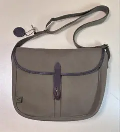 【美品】英国製John Chapman ショルダーバッグのサムネイル