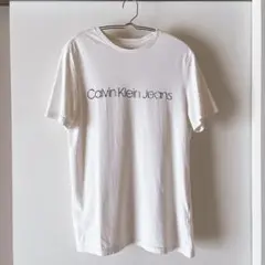 ロゴ Tシャツ
