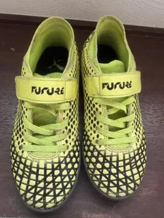 PUMA FUTURE イエロー シューズ
