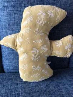 ファブリッククッション　スタジオクリップ　北欧　刺繍のサムネイル