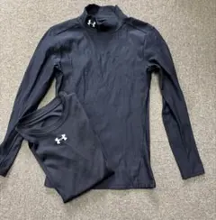 Under Armour 長袖厚手アンダーシャツ　Ｔシャツセット　ジュニア用