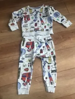 next 2〜3yrs 98㎝　セットアップ　綿スウェット　ロンドンデザイン