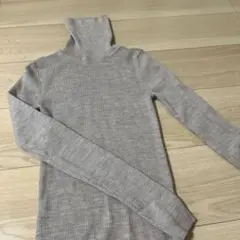無印良品 タートルネック オートミール