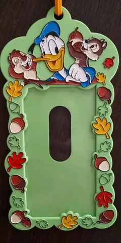 ドナルドダック チップ&デールのチケットホルダー