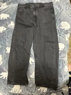 GU ジーユー　バレルレッグジーンズ 3XL