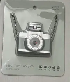 【新品未使用】3coins ミニトイカメラ　トイカメラ　グリーン