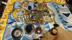 アンティーク、ビンテージ ゴールド ネックレスとカメオブローチ