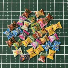 【匿名配送】ネイルパーツ デコパーツ 30個 お菓子