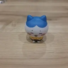 ココス　ちいかわ　ハチワレ　ソフビ人形