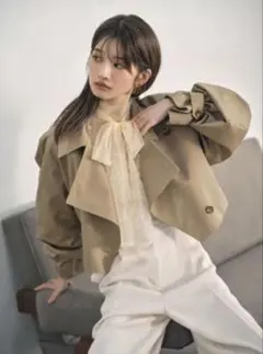LILY BROWN ショートトレンチコート